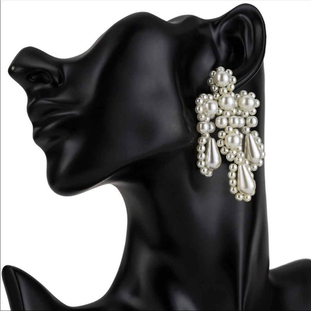 Pearl Glam Earrings